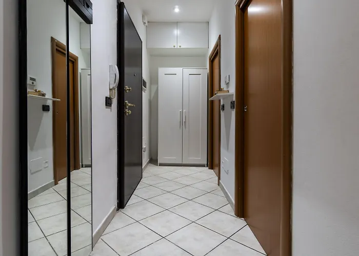 Ferrarese 1602 아파트 *